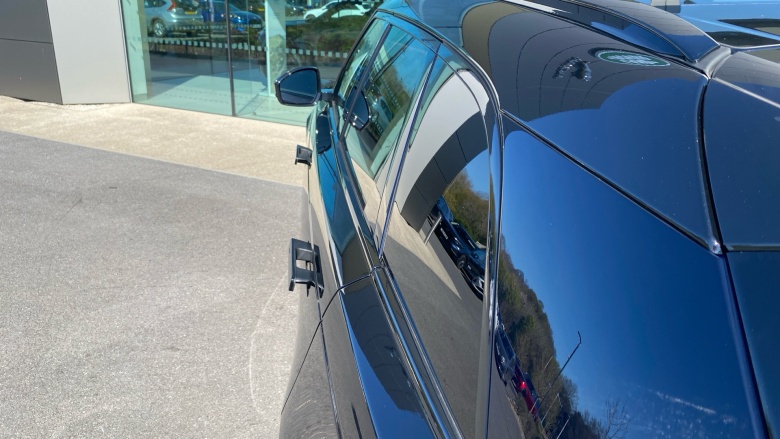 Land Rover Range Rover Velar 2.0 D200 MHEV S 5dr Auto Diesel Estate